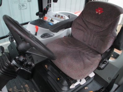 Massey Ferguson 5470