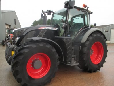 Fendt 724 Profi-Plus