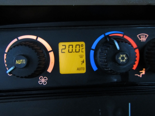 John Deere 7930