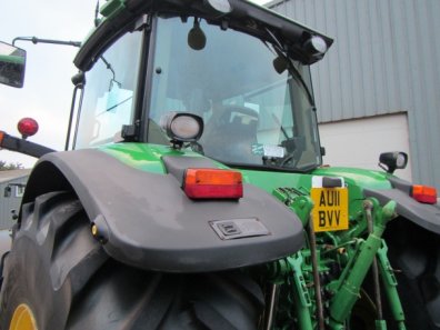 John Deere 7930