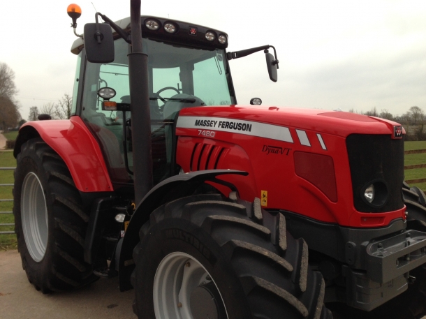 Massey Ferguson 7480