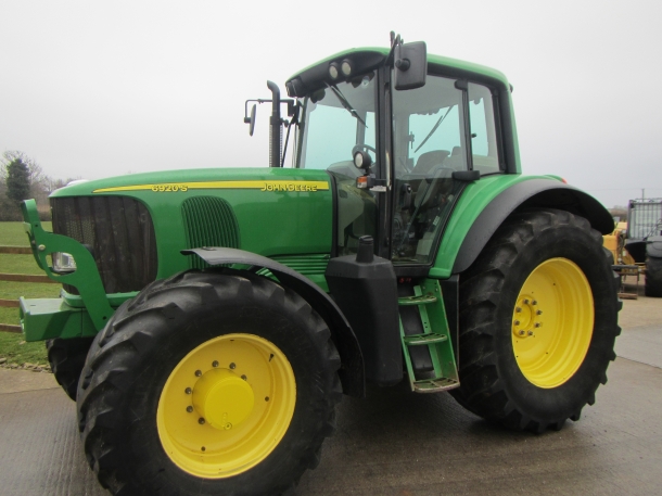 John Deere 6920S