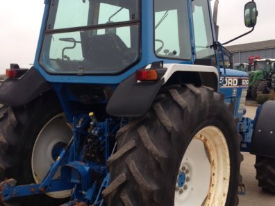 Ford 8210 III