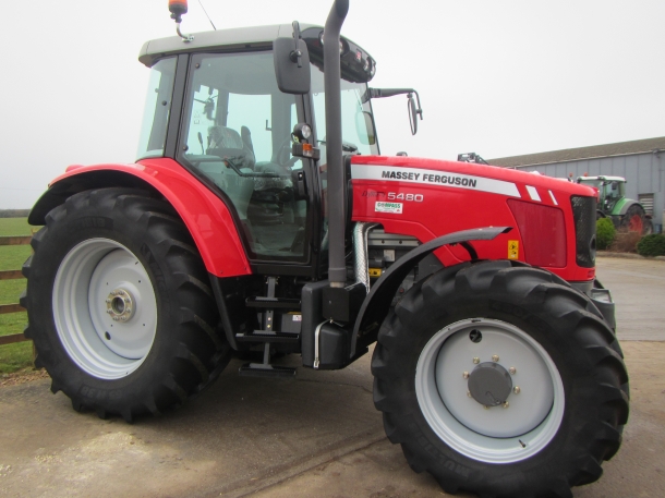 Massey Ferguson 5480