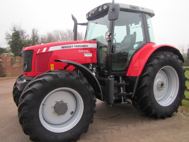 Massey Ferguson 5480