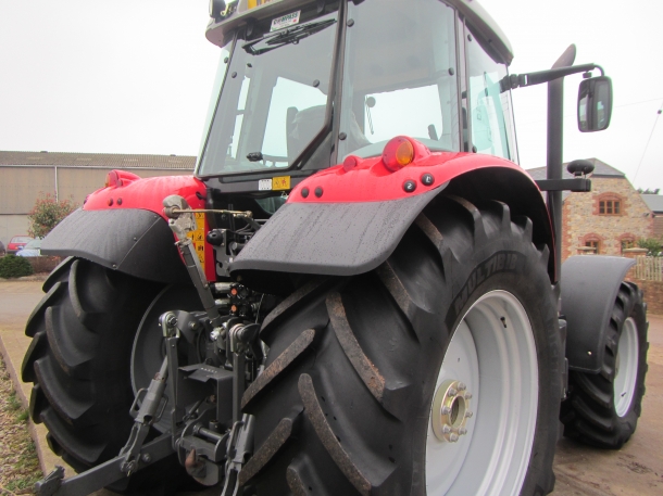 Massey Ferguson 5480