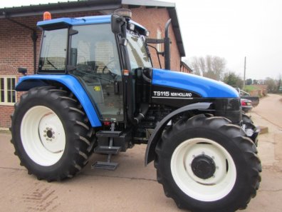 New Holland TS115 SL