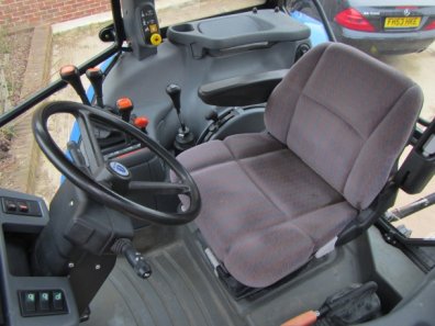 New Holland TS115 SL