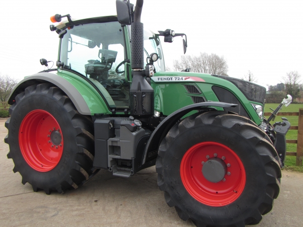 Fendt 724 Profi-Plus