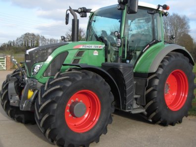 Fendt 724 Profi-Plus