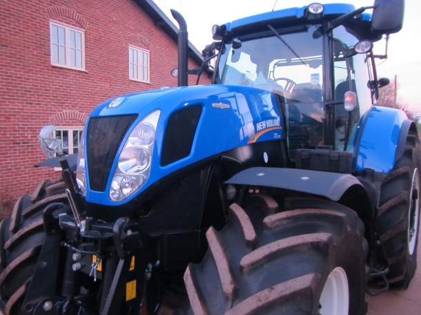 New Holland T7.270