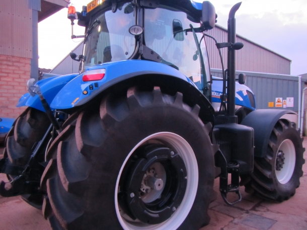 New Holland T7.270