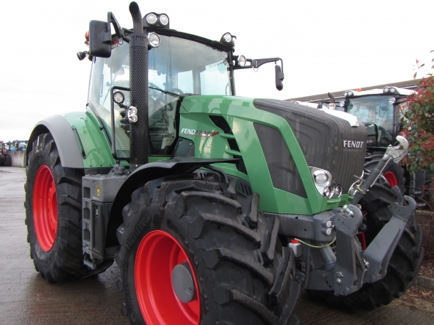 Fendt 828 Profi-Plus