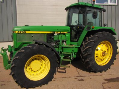 John Deere 4755