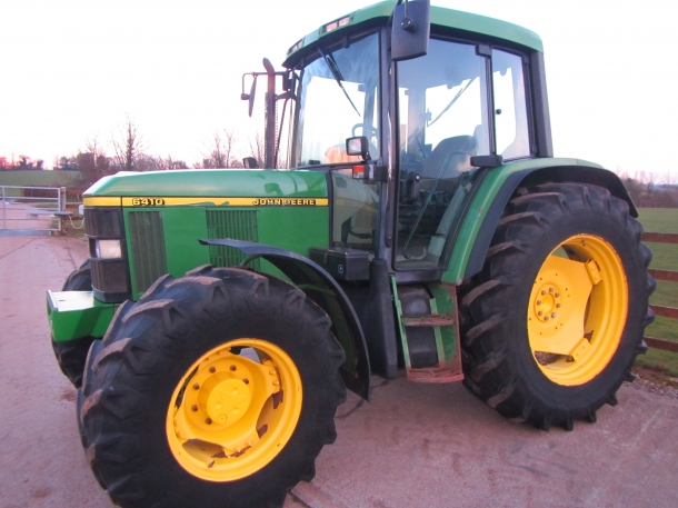 John Deere 6410