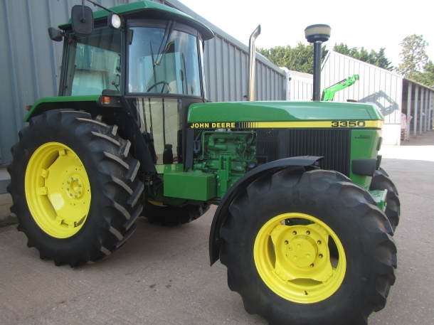 John Deere 3350