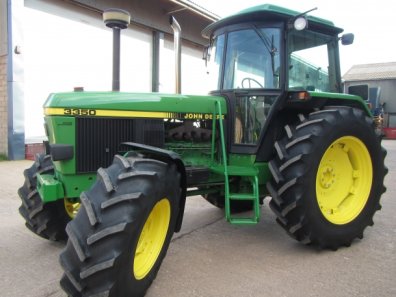 John Deere 3350