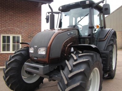 Valtra N141 Hi-Tec