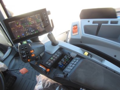 Valtra N174