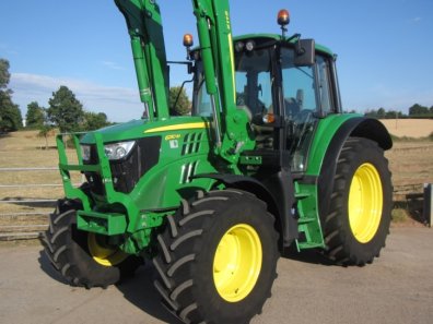 John Deere 6130M
