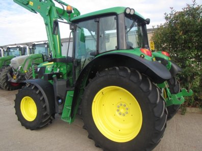 John Deere 6130M