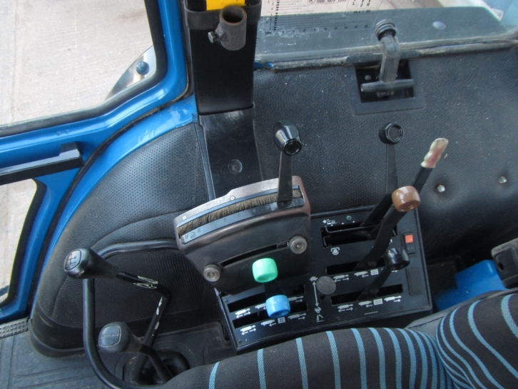 Ford 8630