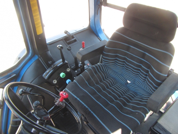 Ford 8830