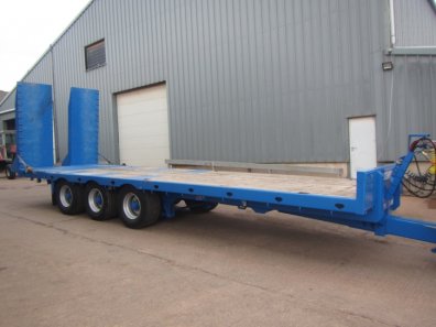 Stewart GX22 LL low loader trailer