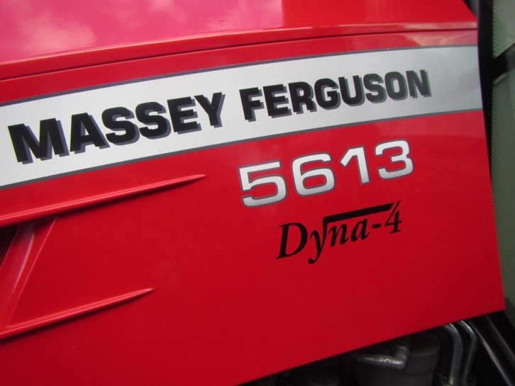 Massey Ferguson 5613 Efficient
