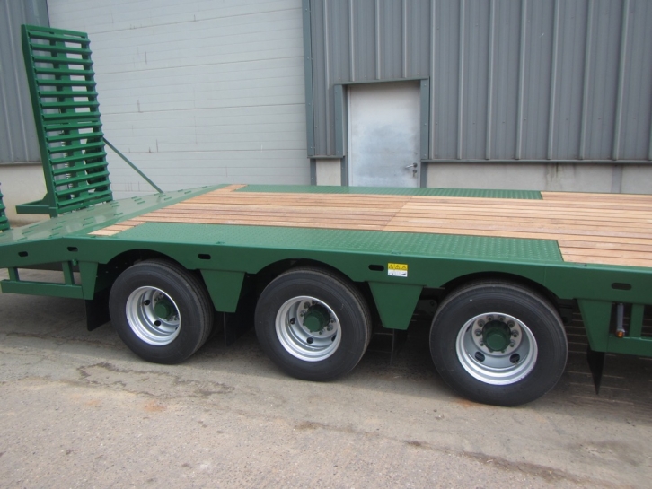 Bailey 20 Ton low loader 27ft long trailer