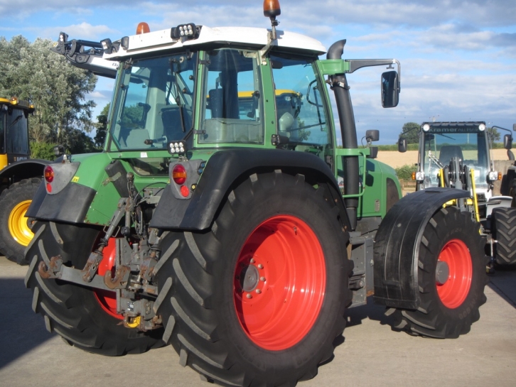 Fendt 412