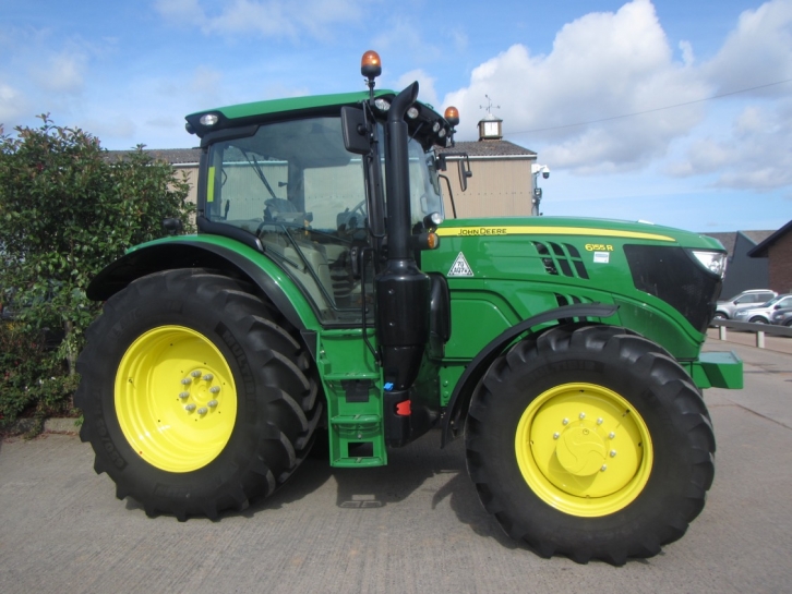 John Deere 6155R