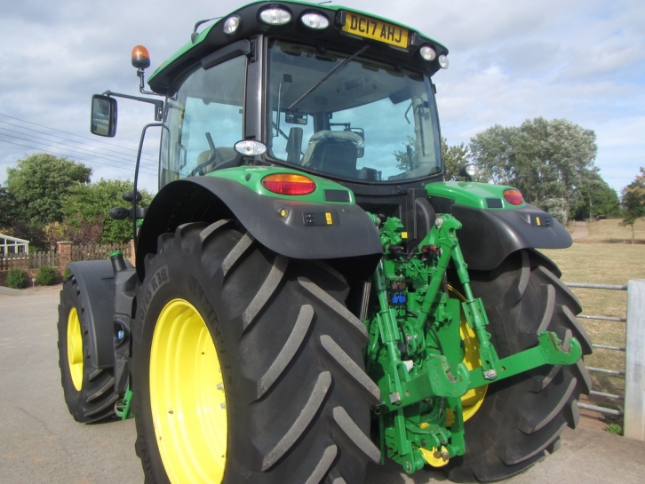 John Deere 6155R