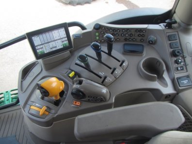 John Deere 6155R