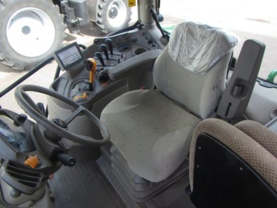 John Deere 6155R