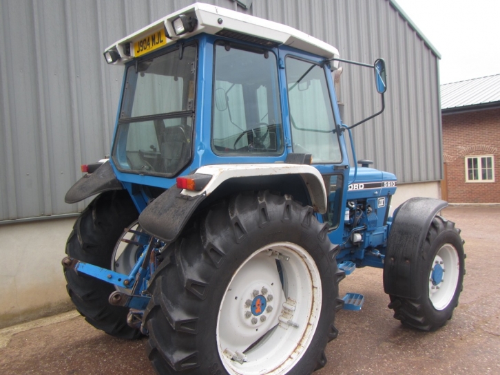 Ford 5610 III