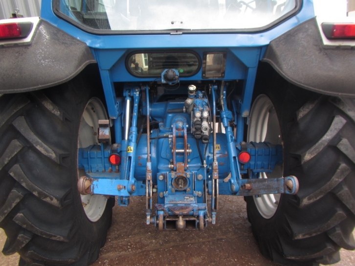 Ford 5610 III