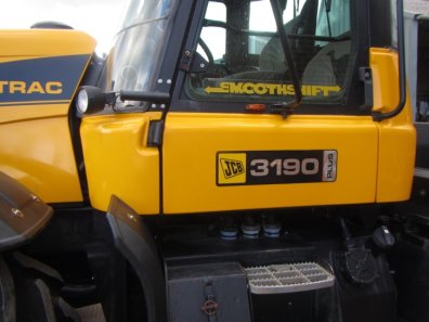 JCB 3190 Plus