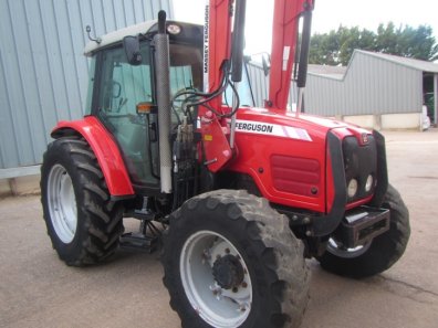 Massey Ferguson 5435