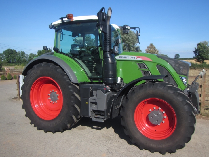 Fendt 718 Profi