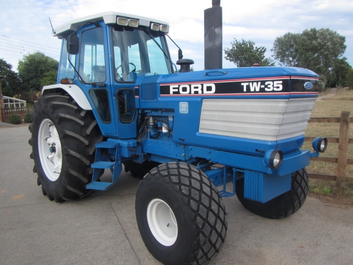 Ford TW35