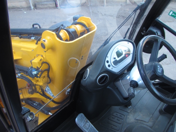 JCB TM310S