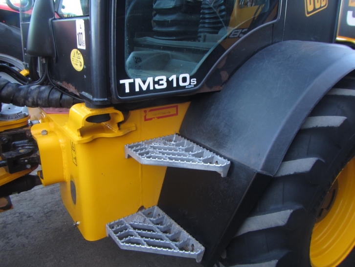 JCB TM310S