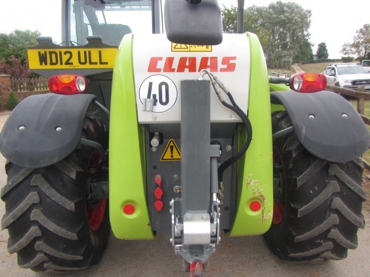 Claas Scorpion 7045 Plus
