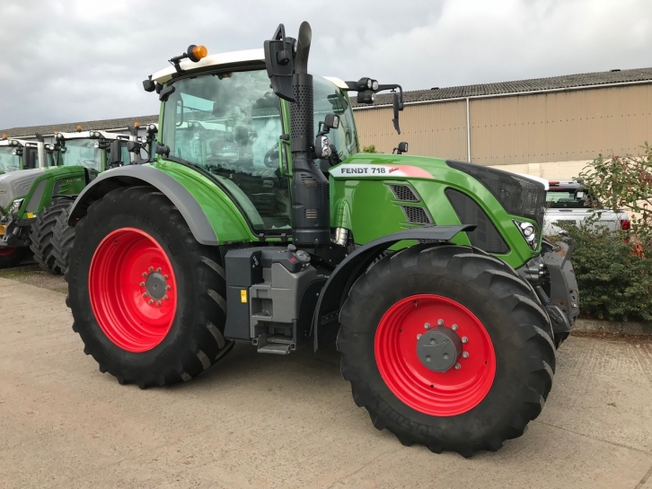 Fendt 718 Profi