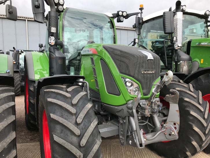 Fendt 718 Profi