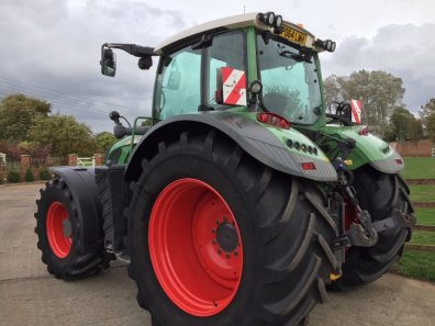 Fendt 724 Profi-Plus