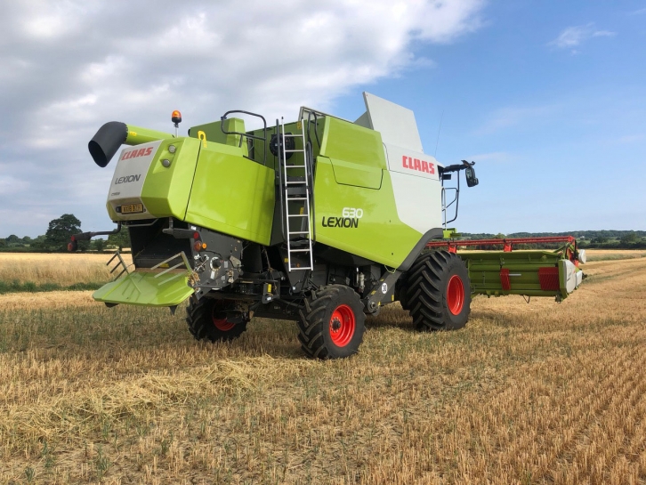 Claas 630 Montana
