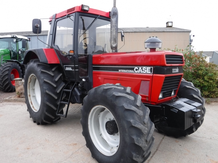 Case 1255XL