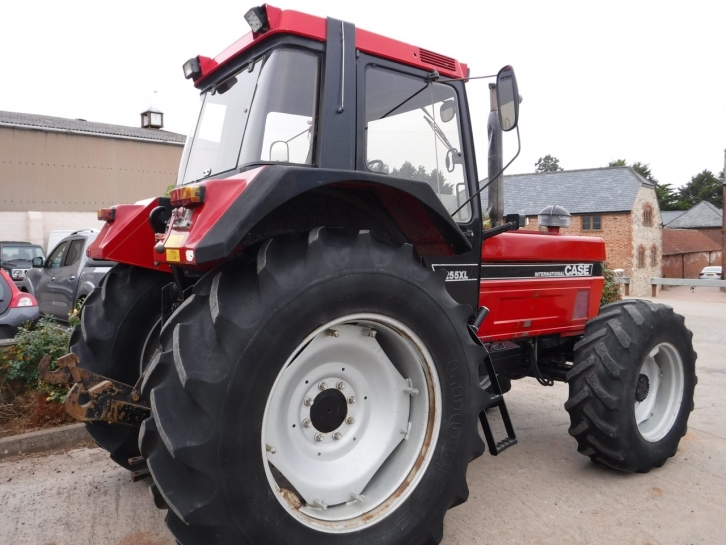 Case 1255XL